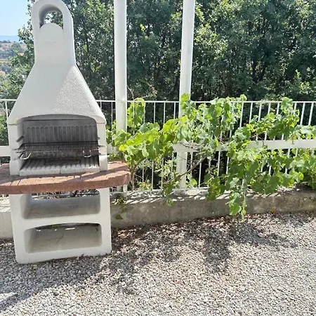 Carthage Superbe Jardin Piscine Et Parking Gratuit