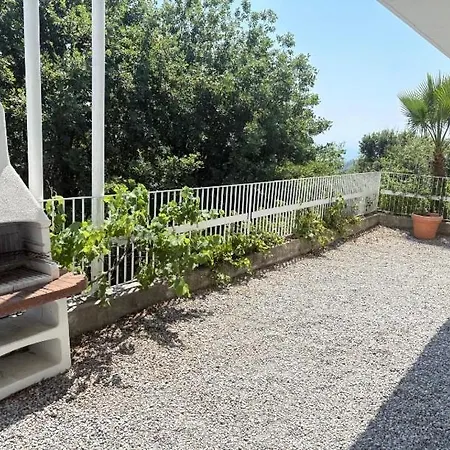 ヴィラ Carthage Superbe Jardin Piscine Et Parking Gratuit ニース